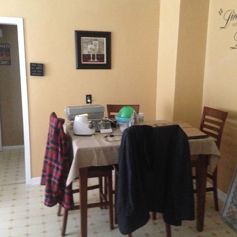 Foto del edificio - 402 E Calumet Rd