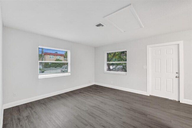 Foto del edificio - 232 SE 9th Ave
