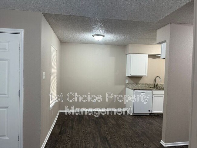 Foto del edificio - 7748 Sable Ln