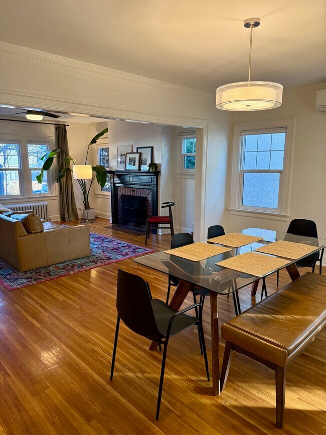 Foto del edificio - 3532 Humboldt Ave S