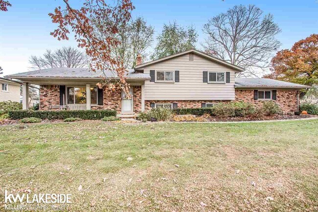 Building Photo - 55144 Monroe Dr