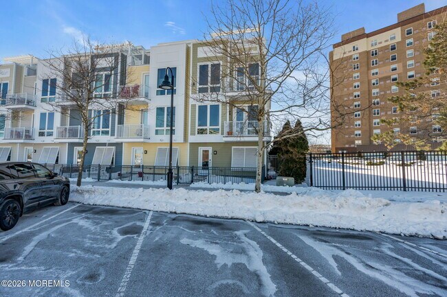 Foto del edificio - 807 Kingsley St