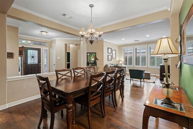dining room - 6519 Belmont Bnd