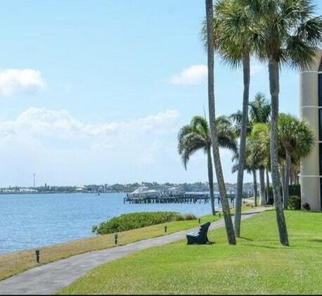 Building Photo - 3462 NE Causeway Blvd