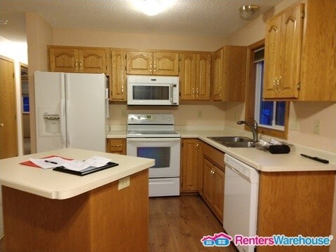 Foto del edificio - Immediate Occuppancy 4 bedroom