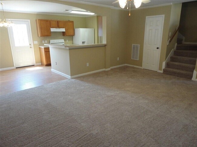 Building Photo - 13775 Running Bear Dr