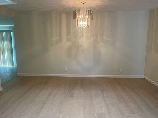 Building Photo - SAN JOSE - Remodeled 4 Bed 2 Bath House