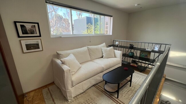 Foto del edificio - 1525-1522 Cabrillo Ave