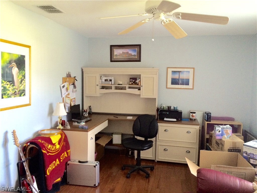 Foto del edificio - 610 SW 39th Terrace