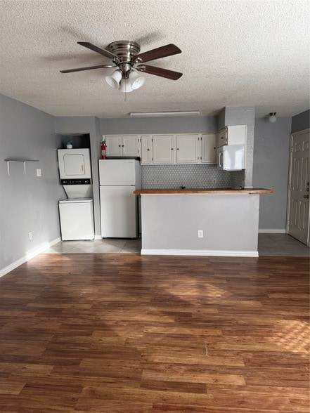 Building Photo - 9809 Walnut St