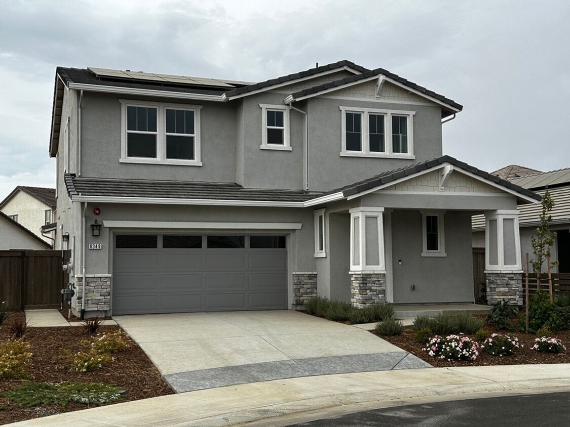 Primary Photo - Gorgeous New Build with Solar Located in E...