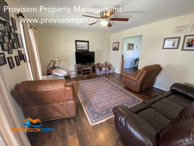 Building Photo - 1497 Amberwood Dr