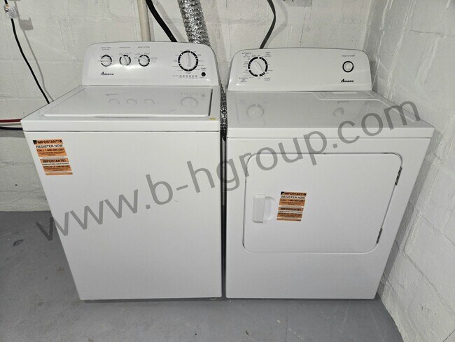 Foto del edificio - 3502 67th St