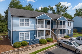 Building Photo - Village at Willow Lake