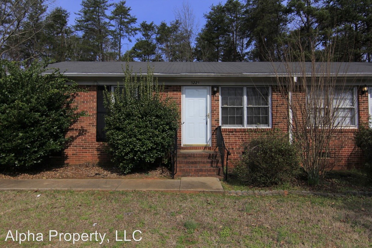 Primary Photo - 522 Sulphur Springs Rd