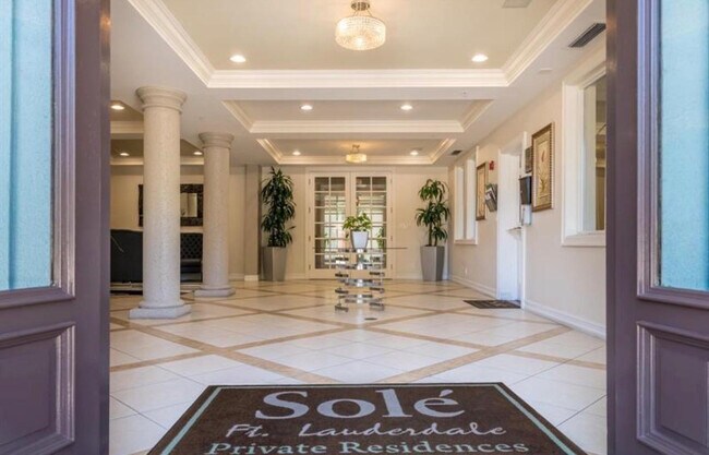 Foto del edificio - 533 NE 3rd Ave