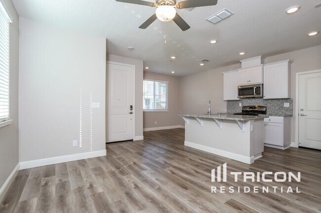 Foto del edificio - 2659 Miller Run Ln