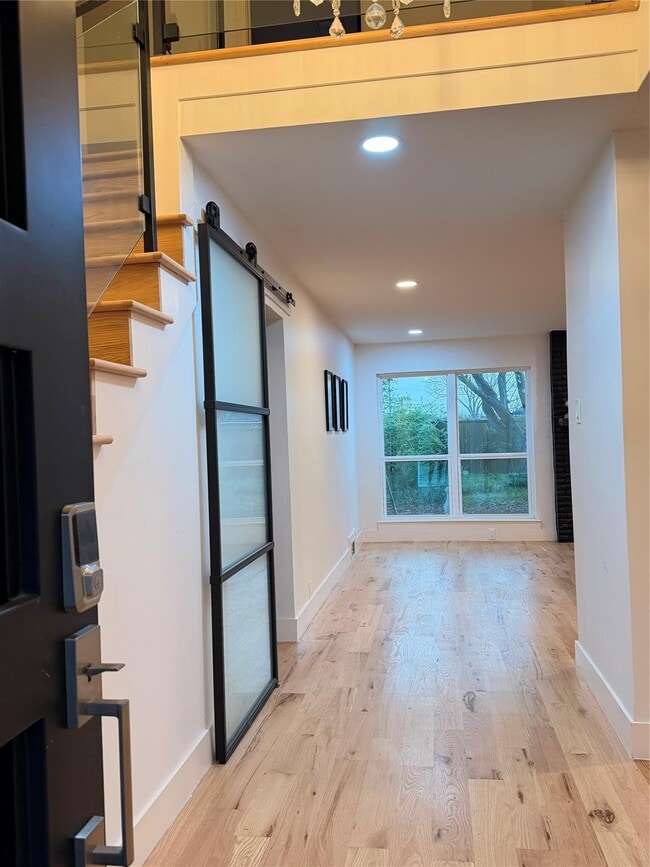 Foto del edificio - 7806 Rolling Acres Dr