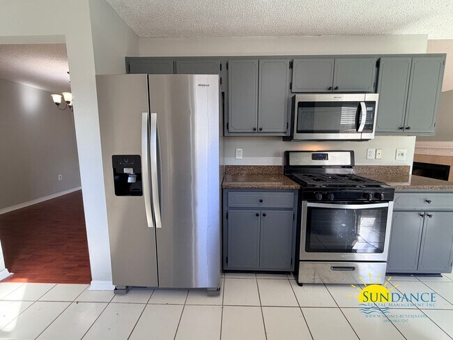 Foto del edificio - Stunning 3 Bedroom Home in Mary Esther!