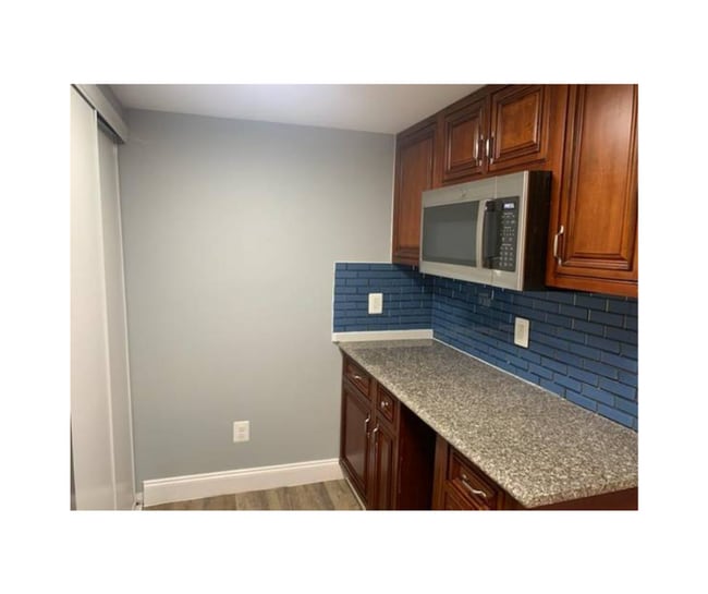 Building Photo - 928 Argonne Dr