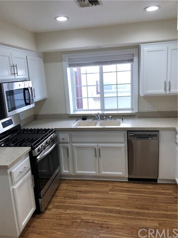 Building Photo - 1671 Gramercy Ave