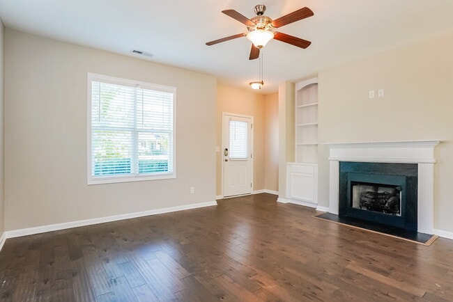Building Photo - 229 Lanier Pl