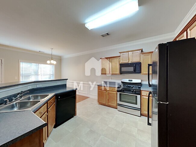 Building Photo - 1610 Chattahoochee Ct