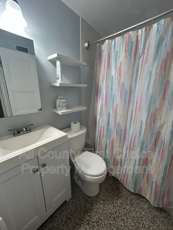 Foto del edificio - 10373 111th Pl N