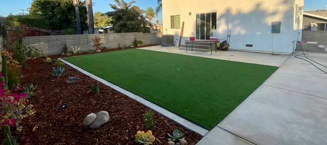 Building Photo - 4BD/2BA on Montezuma!!