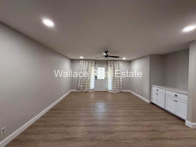 Foto del edificio - GORGEOUS 3 BEDROOM RANCHER IN MARYVILLE IN...