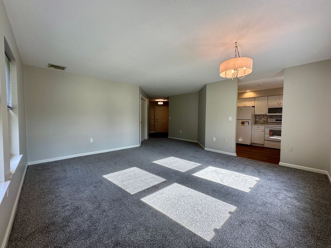 Foto principal - 3524 W Shore Rd