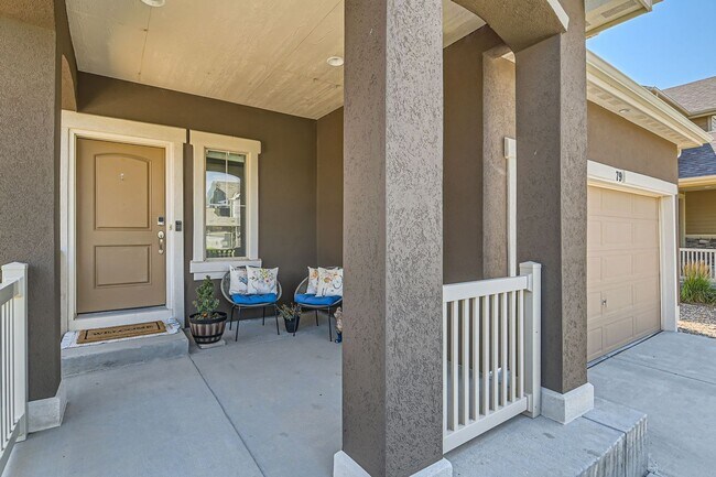 Foto del edificio - Beautiful 4 BED/3.5 BATH Home in Erie! Ava...