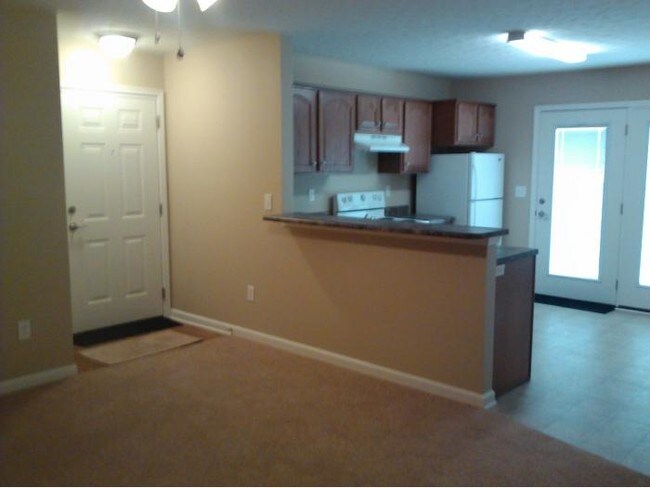 Building Photo - 6811 W Pages Ln