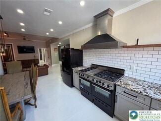 Building Photo - 310 Brodhead Ave