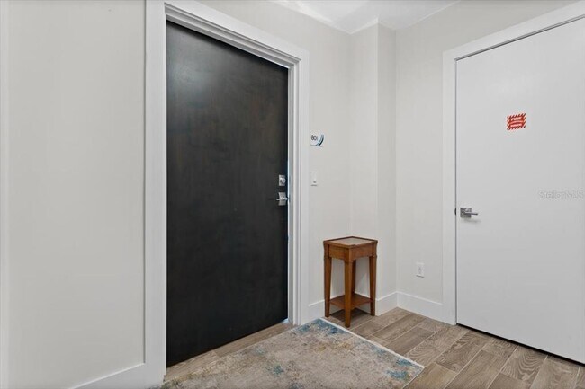 Foto del edificio - 176 4th Ave NE