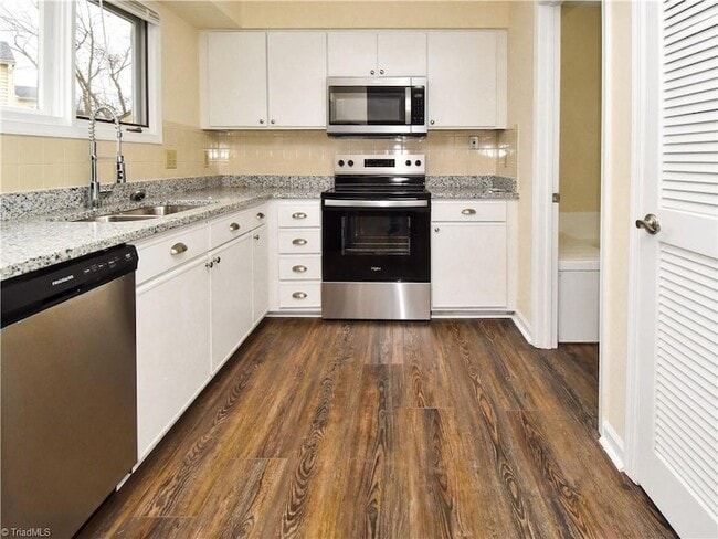 Photo - 707 S Marshall St Apartment