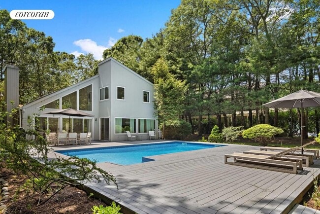 Building Photo - 24 Quogue Riverhead Rd