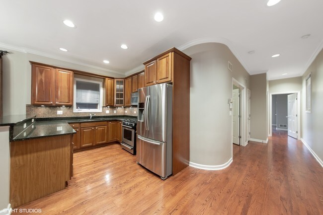 Foto del edificio - 3746 N Clifton Ave