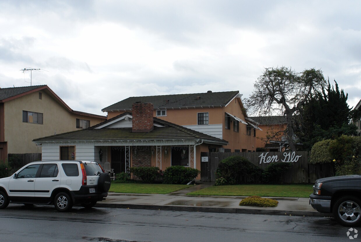 39223924 Green Ave, Los Alamitos, CA 90720 Apartments in Los