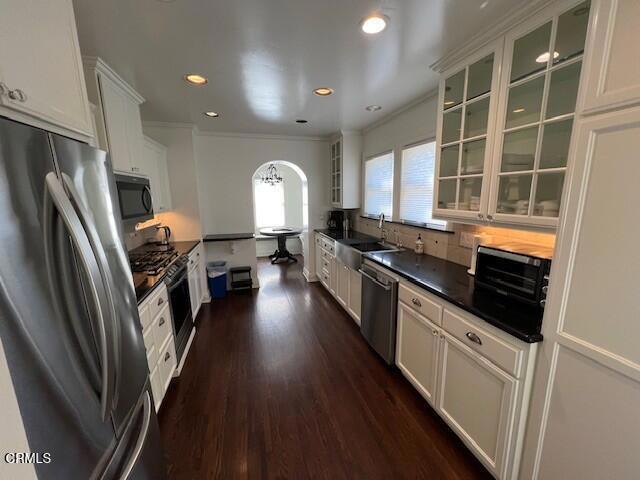 Foto del edificio - 419 Brakey Rd