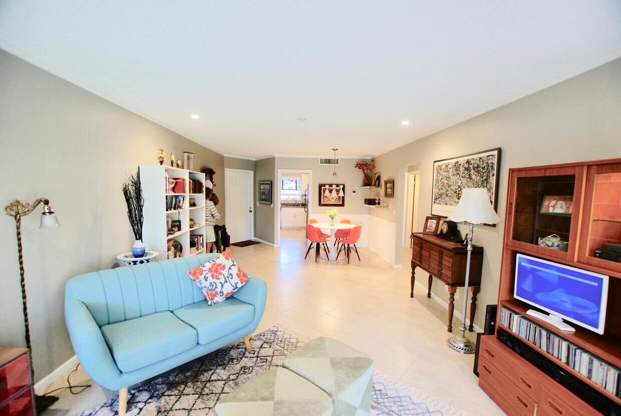 11 Westwood Ave Unit 203a, Tequesta, FL 33469 Condo for Rent in