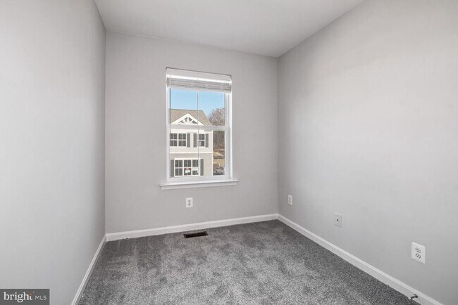 Foto del edificio - 1057 Flint Ct