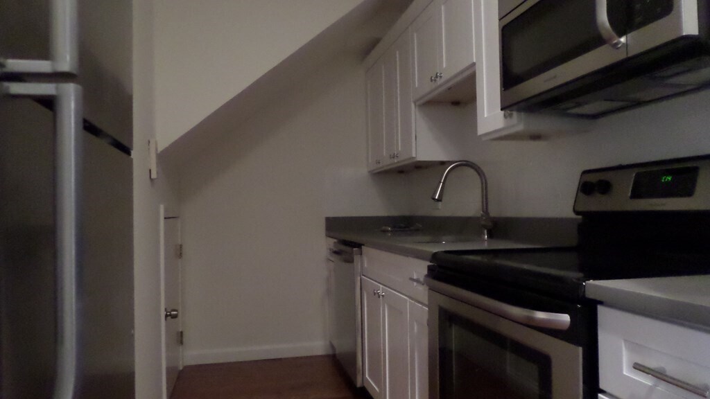 Primary Photo - 101 E Brookline St