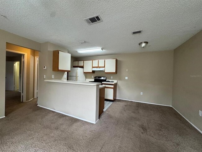 Foto del edificio - 956 Salt Pond Pl