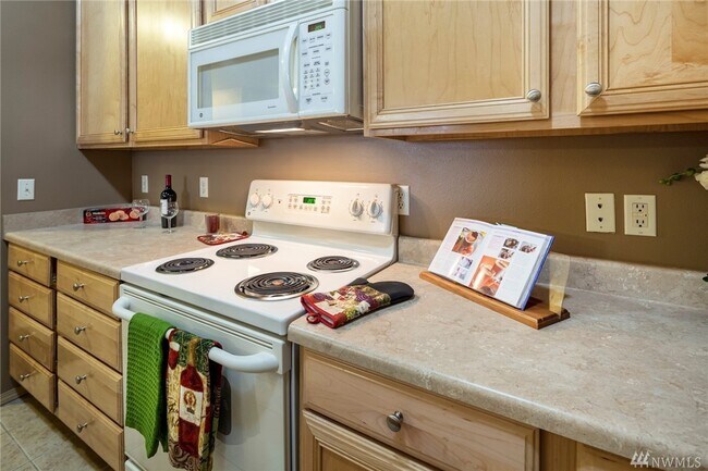 Foto del edificio - 512 Darby Dr