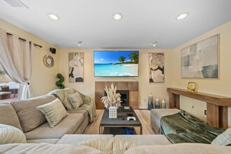 Building Photo - 2003 Pierce Ct