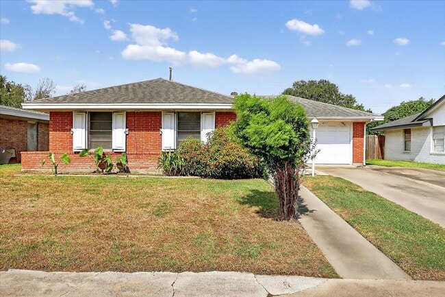 Building Photo - 4637 Calvin Dr