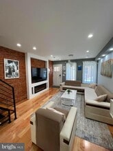Building Photo - 1822 Gerritt St