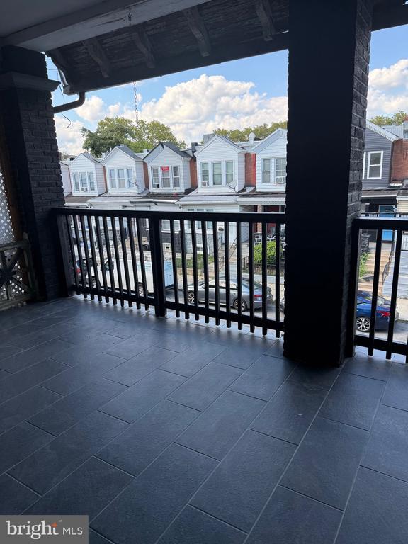 Foto del edificio - 6130 Locust St