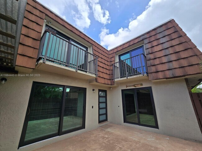 Foto del edificio - 1150 SW 118th Terrace